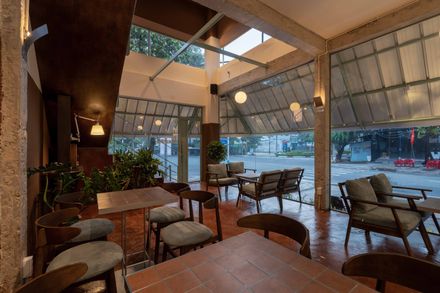 HỚP Cafe