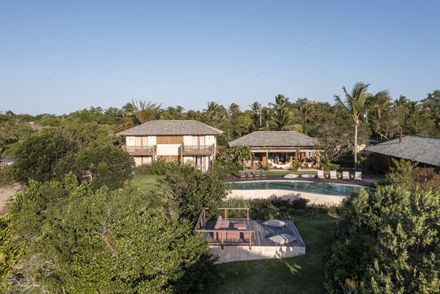Ība House