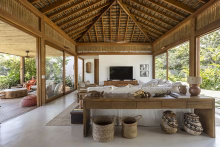 Ība House