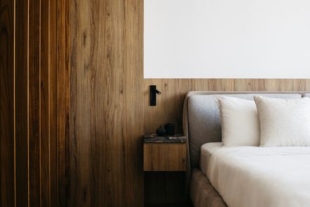 House of Dancing Light / Freight Architects