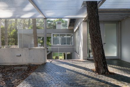 Choique House