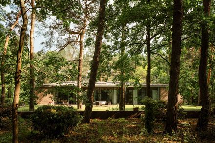 The Travelers’ House