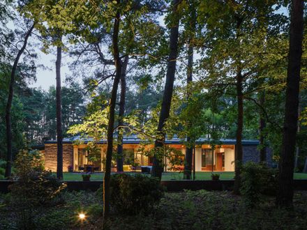 The Travelers’ House