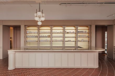 Living Beauty Retail Shop