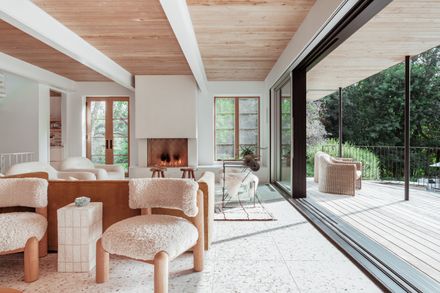 Lake Lydiard Home