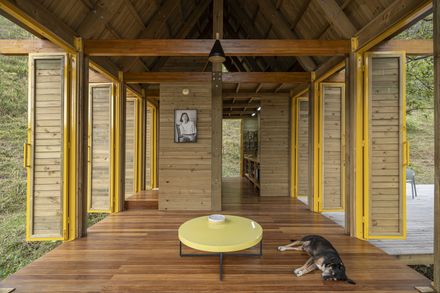 Lamarilla Reforestation House
