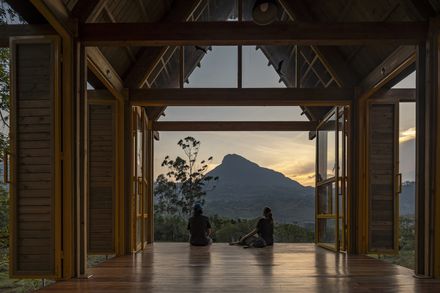 Lamarilla Reforestation House
