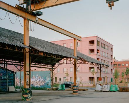 ES3 Collective Housing