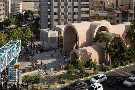 Jahad Metro Plaza
