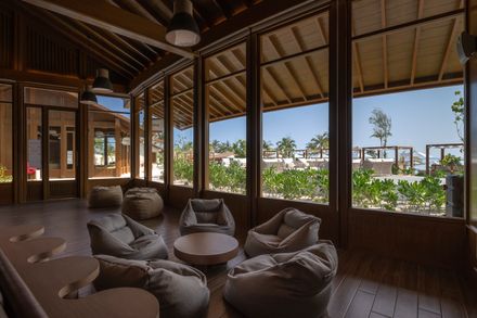 Centara Grand Lagoon Maldives