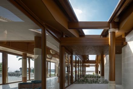 Centara Grand Lagoon Maldives