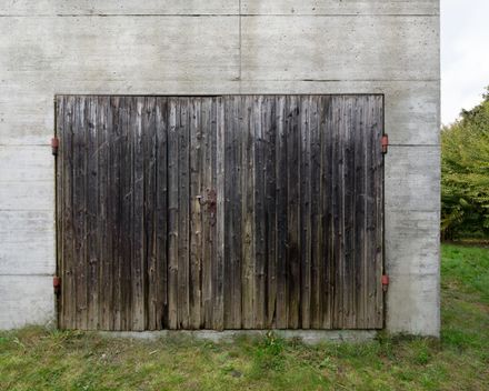 House With Two Courtyards