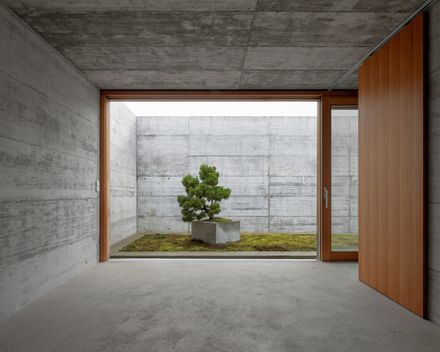 House With Two Courtyards