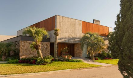 Basca House