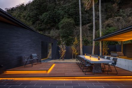 River Sea Villa