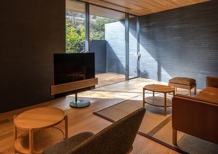 River Sea Villa