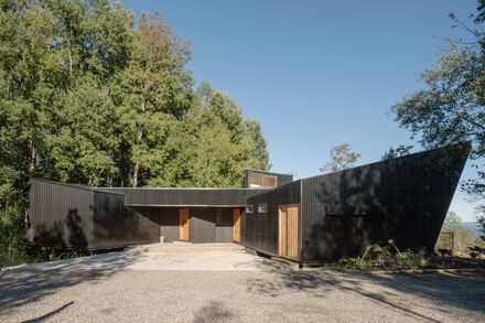 Miradores House