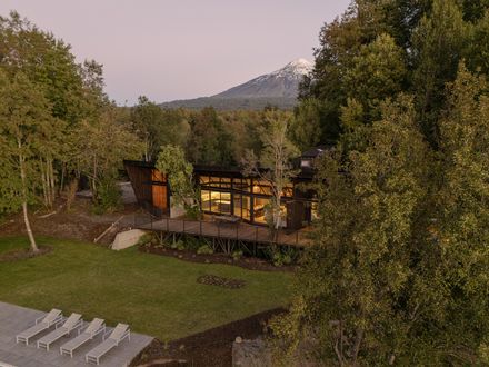Miradores House