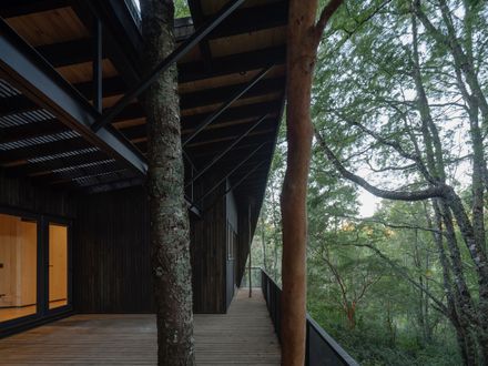 Miradores House