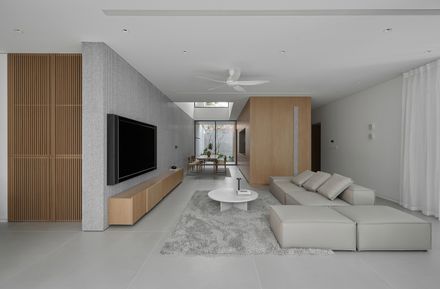 DOM House
