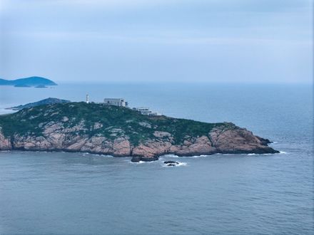 Lost Villa · Huanglong Island Lighthouse Hotel