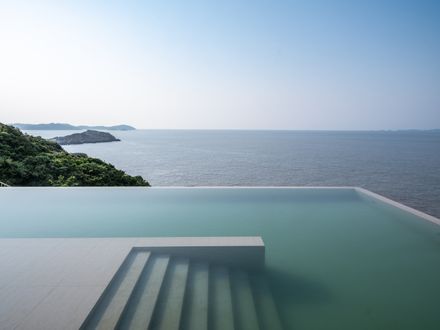 Lost Villa · Huanglong Island Lighthouse Hotel