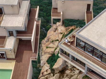 Lost Villa · Huanglong Island Lighthouse Hotel