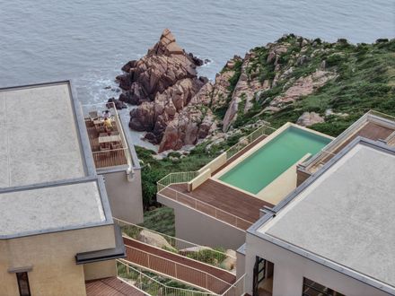 Lost Villa · Huanglong Island Lighthouse Hotel