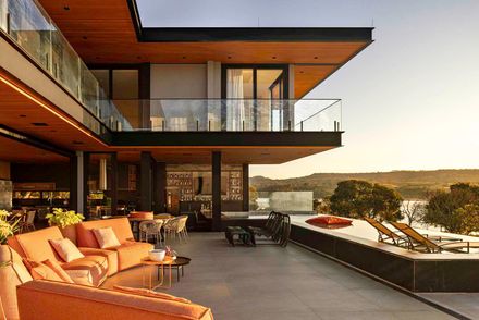 Lake House