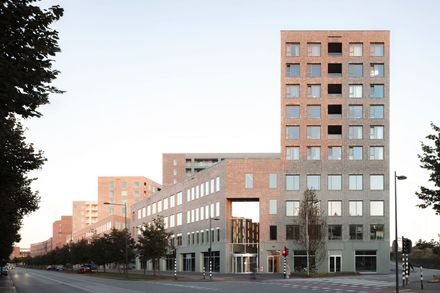 5Tracks Mixed-use District