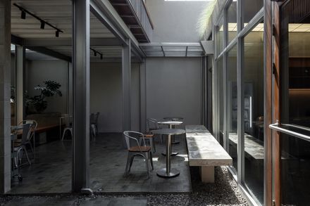 Hibrew Coffee and Cuisine