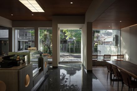 Hibrew Coffee and Cuisine