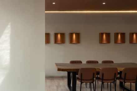 Hibrew Coffee and Cuisine
