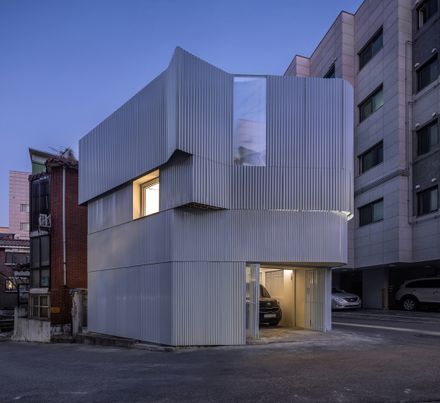 One House 2