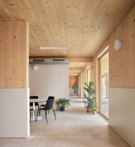 Shelter For Homeless Women In Barcelona