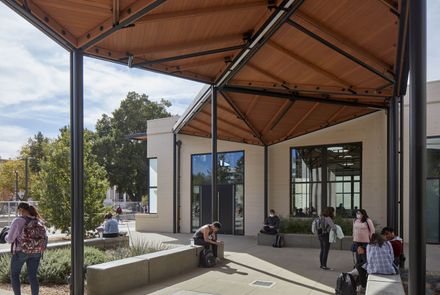 Walker Hall Graduate Student Center