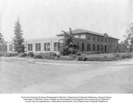 Walker Hall Graduate Student Center