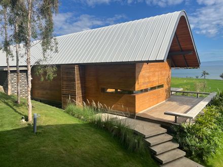 Omah Tanah House