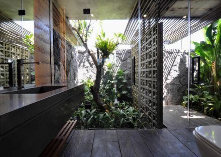 Omah Tanah House