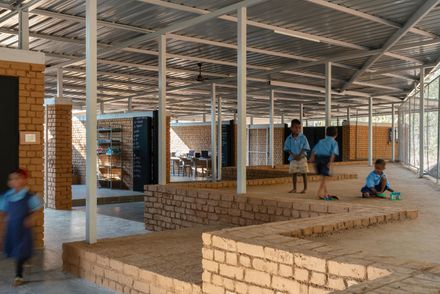 Hiwali School