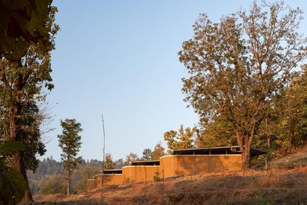 Hiwali School