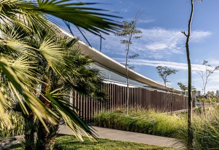 Linho House