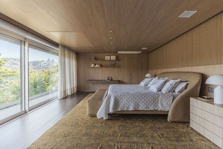 Linho House