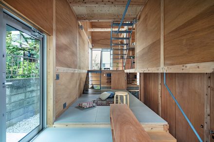 Chigasaki House