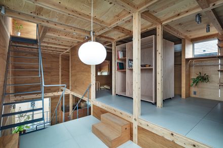 Chigasaki House