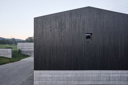 Janošík Headquarters And Showroom