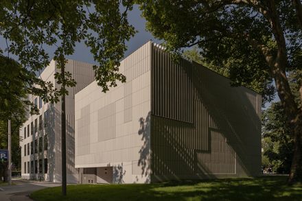 UMAK Mozarteum University
