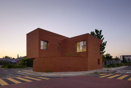 C104-9 House