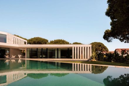 V House