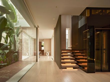 House Jacaranda